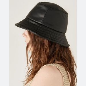 VEDA Ginger Leather Bucket Hat